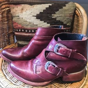 Saga freebird bootie